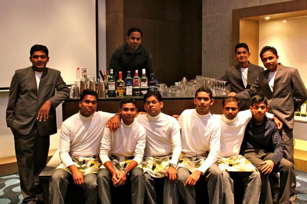 Bar Staff Training & Customer Service Excellence in Bangalore | Bar Square